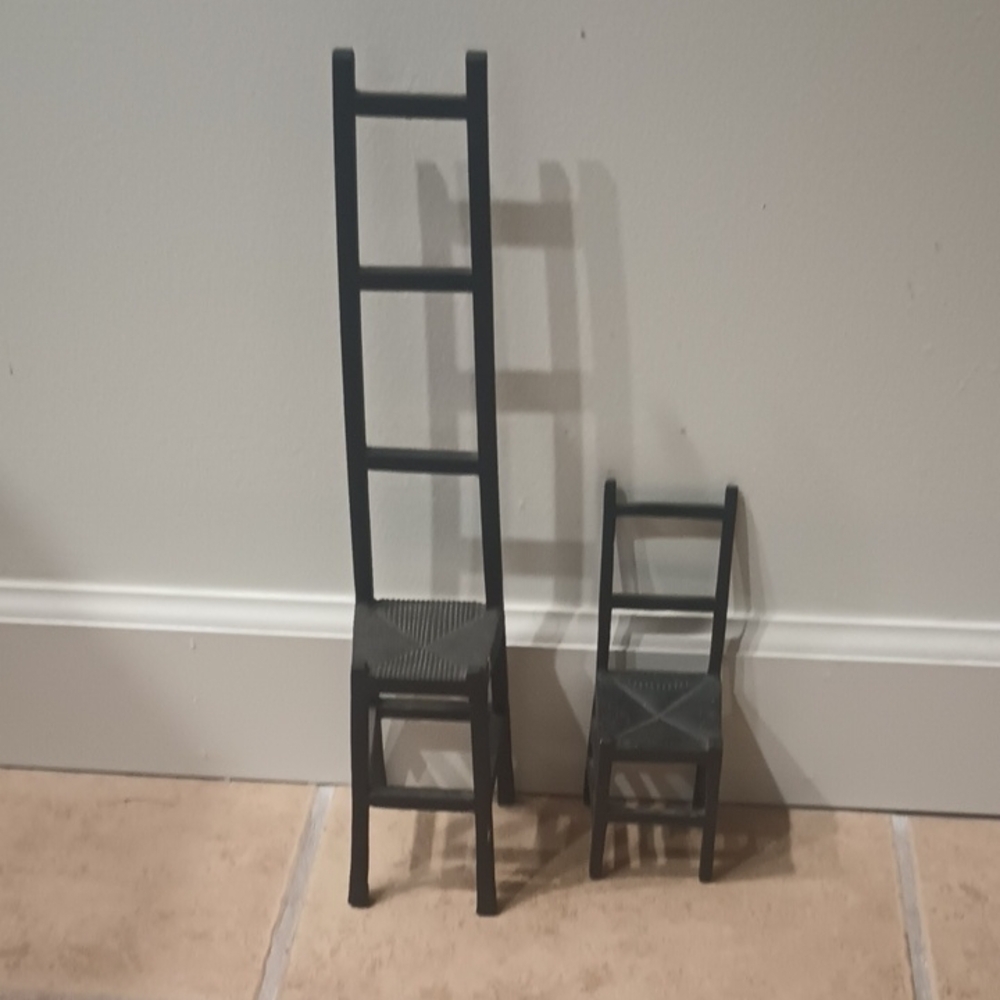 Black Minimalist Ladder Accent Decor